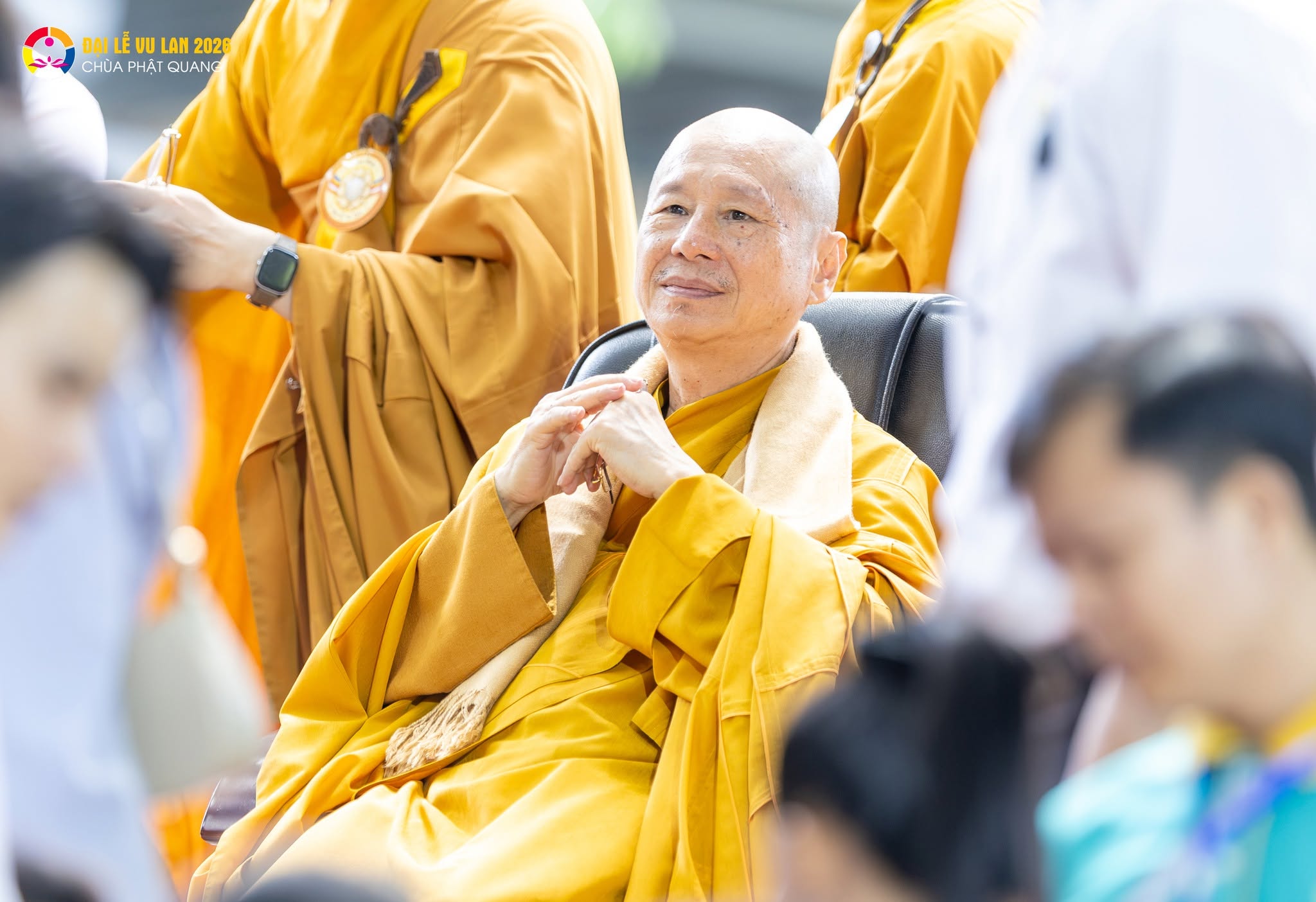 Nguyện mãi theo Thầy muôn kiếp sau