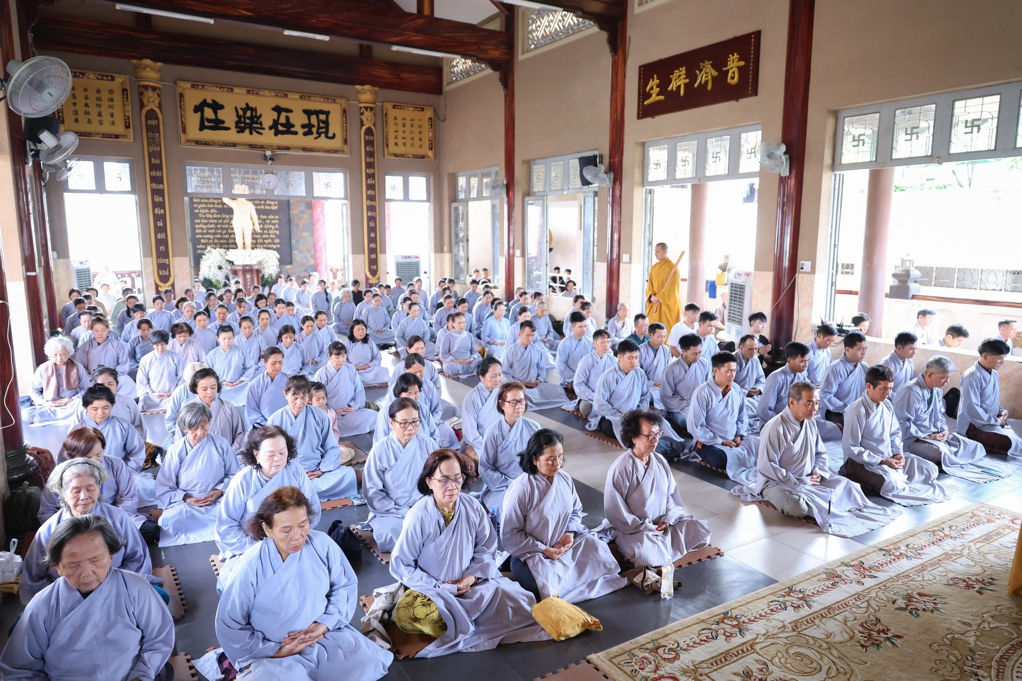 KHÔNG KHÍ KHÓA THIỀN THÁNG 10 TẠI CHÙA TỪ TÂN - TP HCM